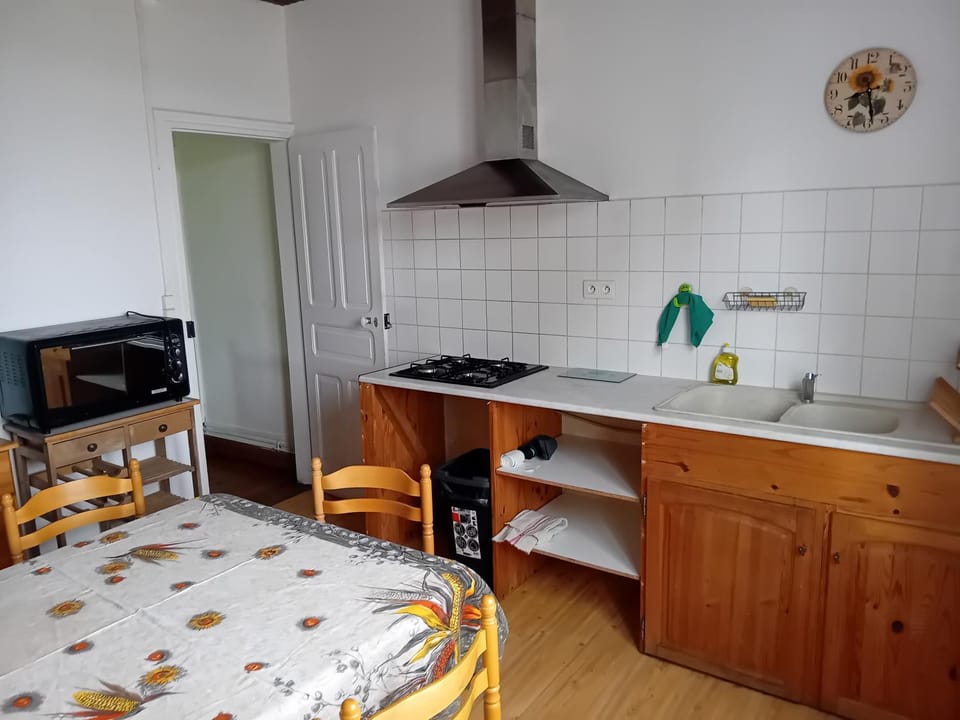 Appartement - Gîte de l'Hérété Apartment in Occitanie