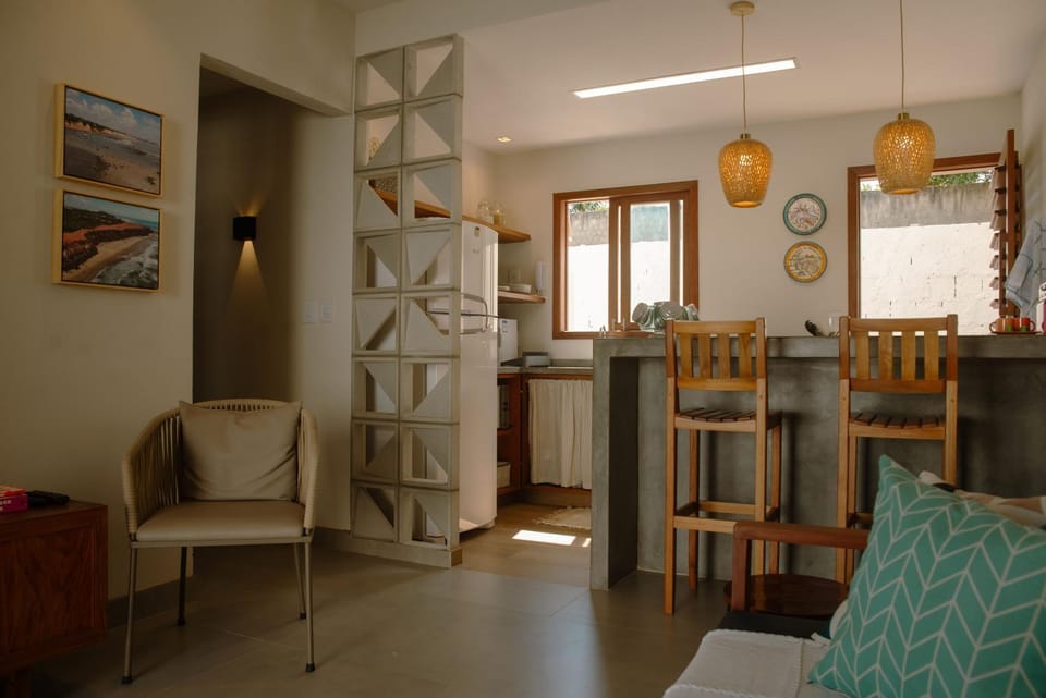 Kitchen or kitchenette, Living room, Seating area, Dining area, kitchen
