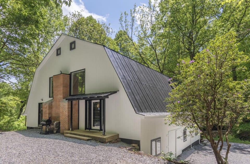 Property building, Day, Natural landscape