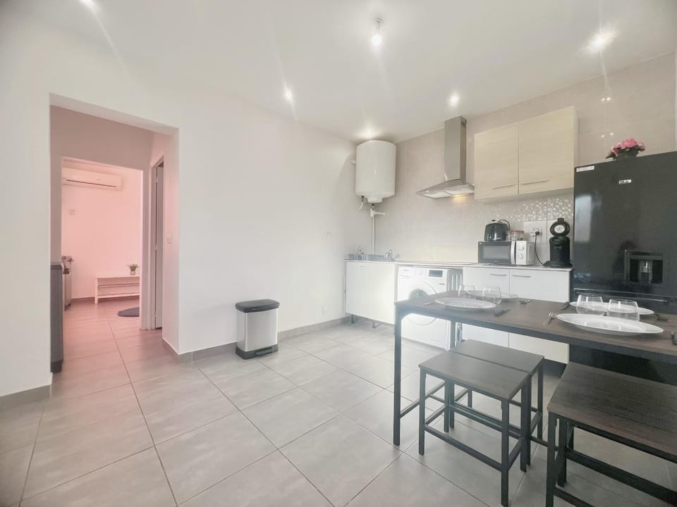 Coeur de Fos-Centre Ville-CLIM-Plages-Parking-4 personnes Apartment in Provence-Alpes-Côte d'Azur