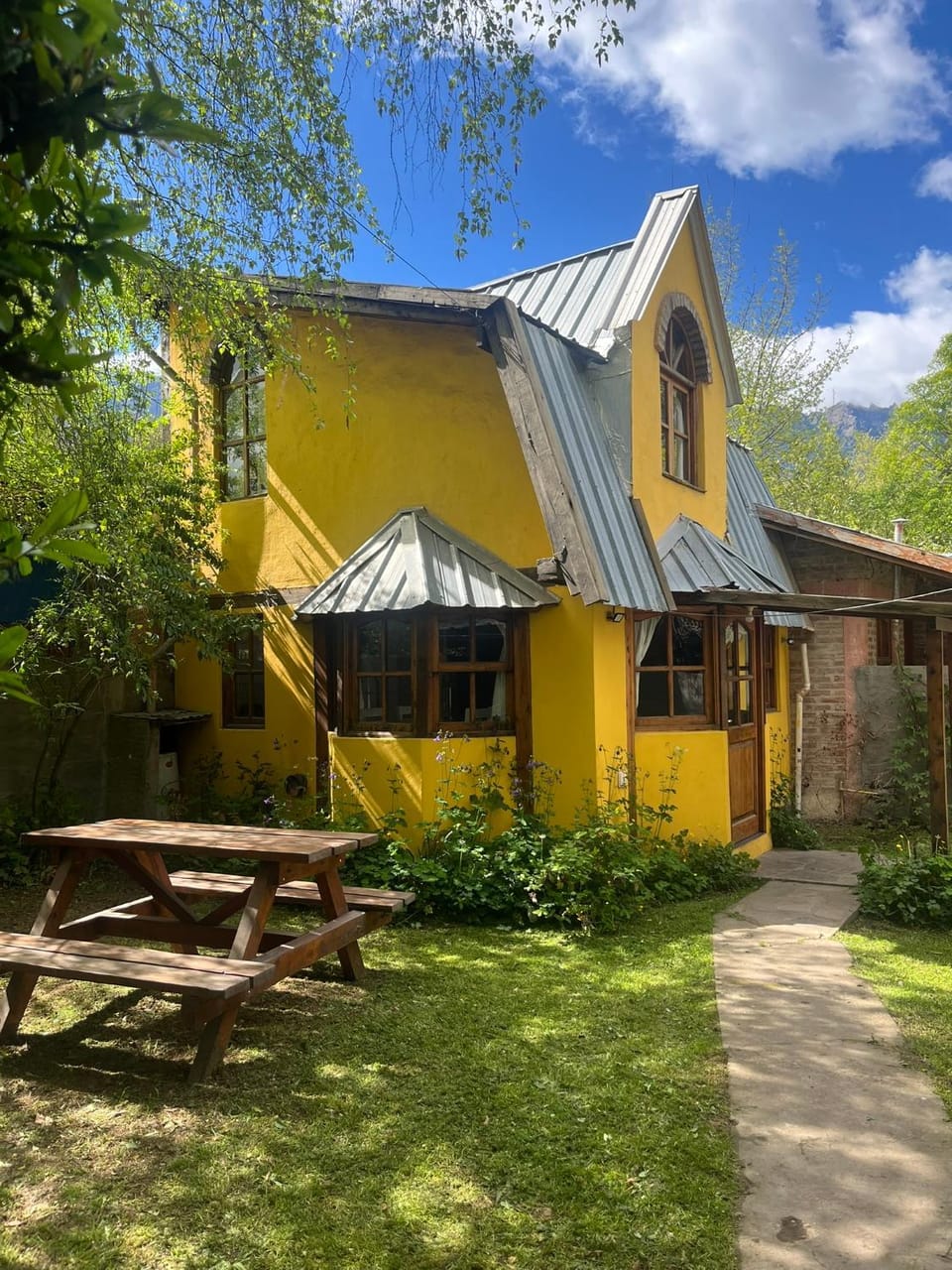 Abedul, casa de montaña House in El Bolsón