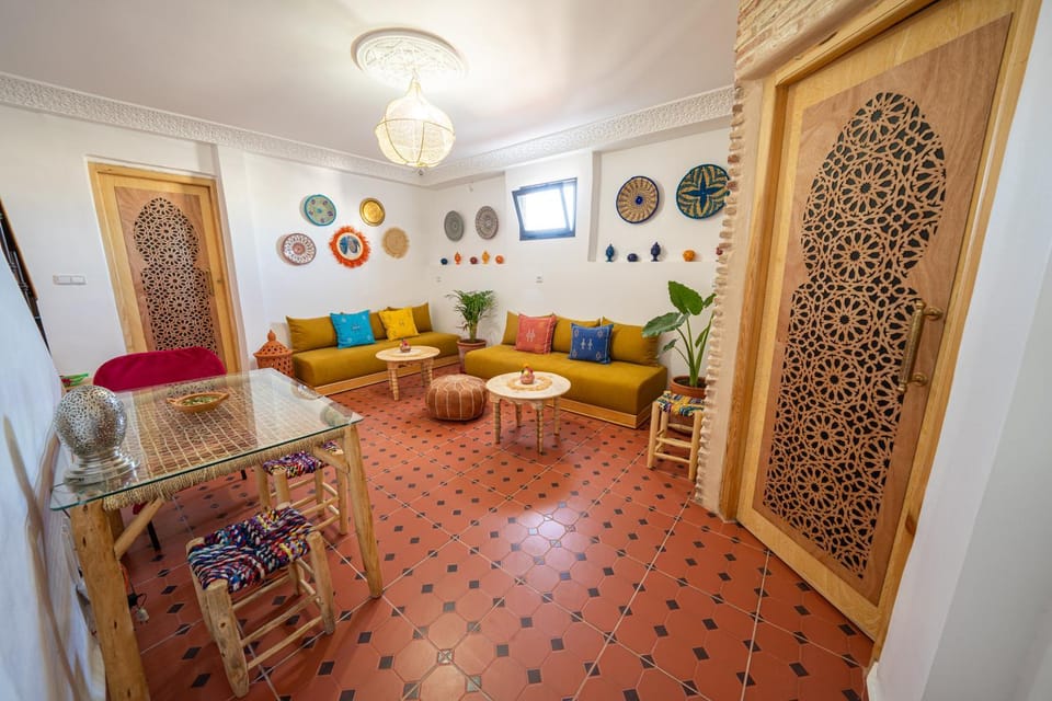 Communal lounge/ TV room