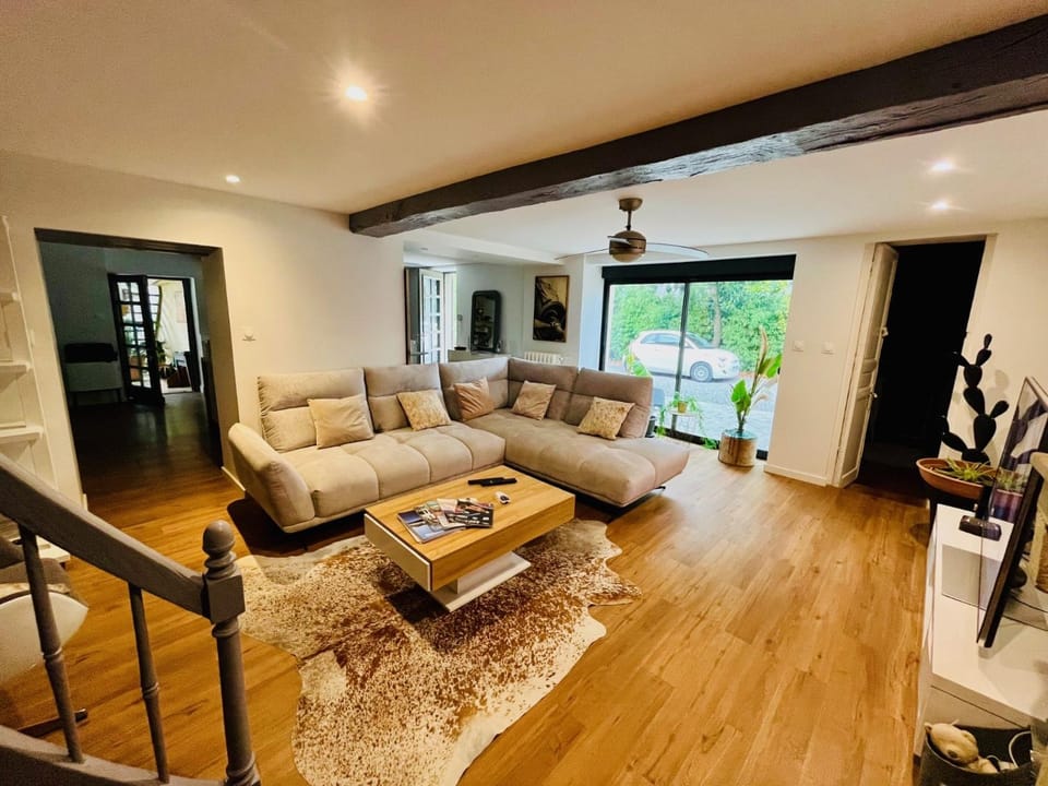 TV and multimedia, Living room