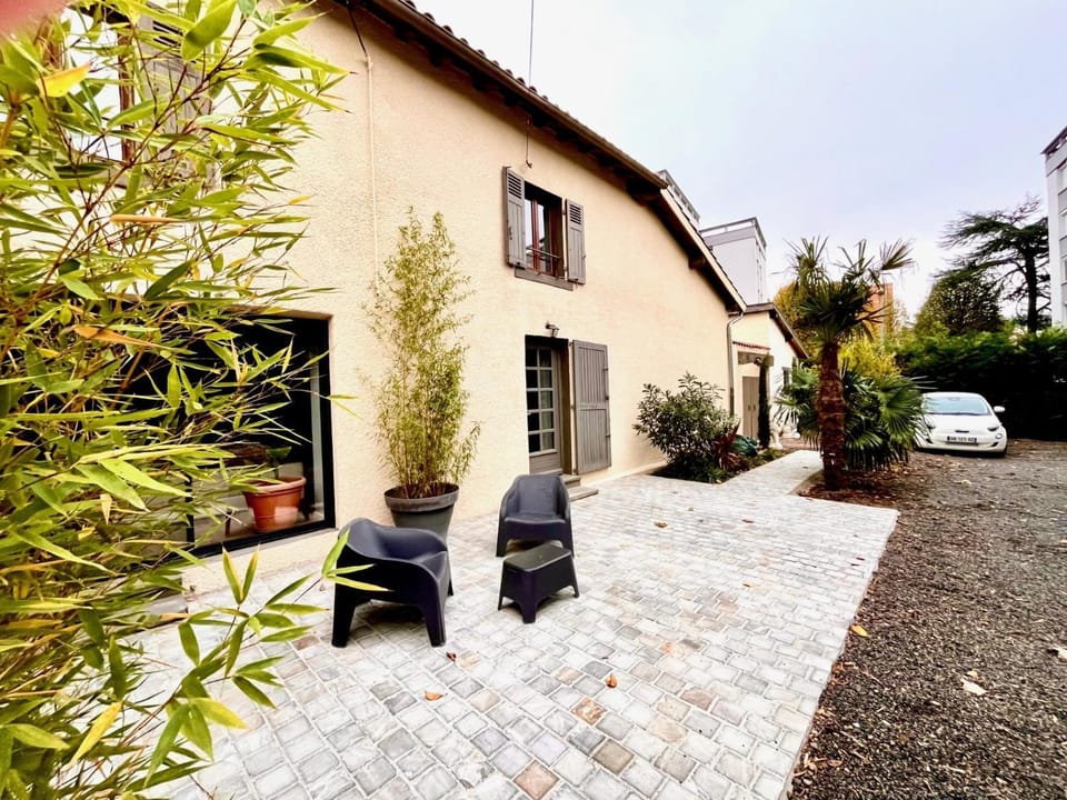 Patio, Balcony/Terrace