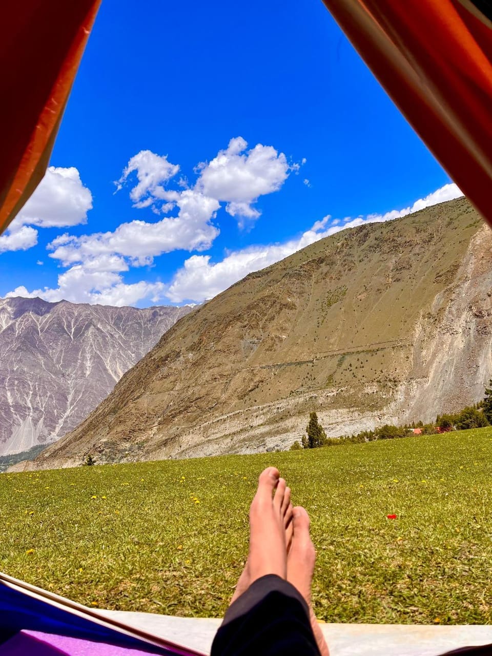 Nearby landmark, Day, Natural landscape, Mountain view