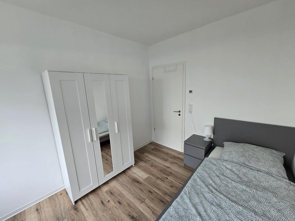 Bed, Bedroom, wardrobe