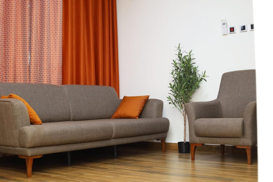 Living room, Seating area