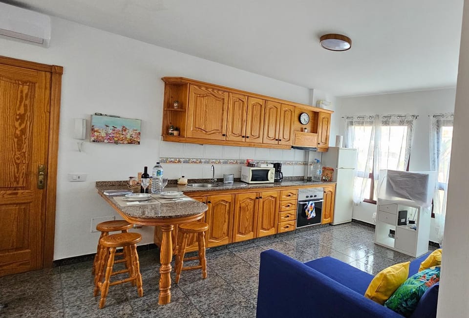 Kitchen or kitchenette, kitchen