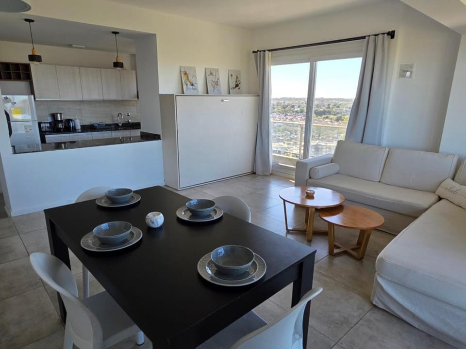 Tango Victoria 13C - vista al rio Apartment in Victoria