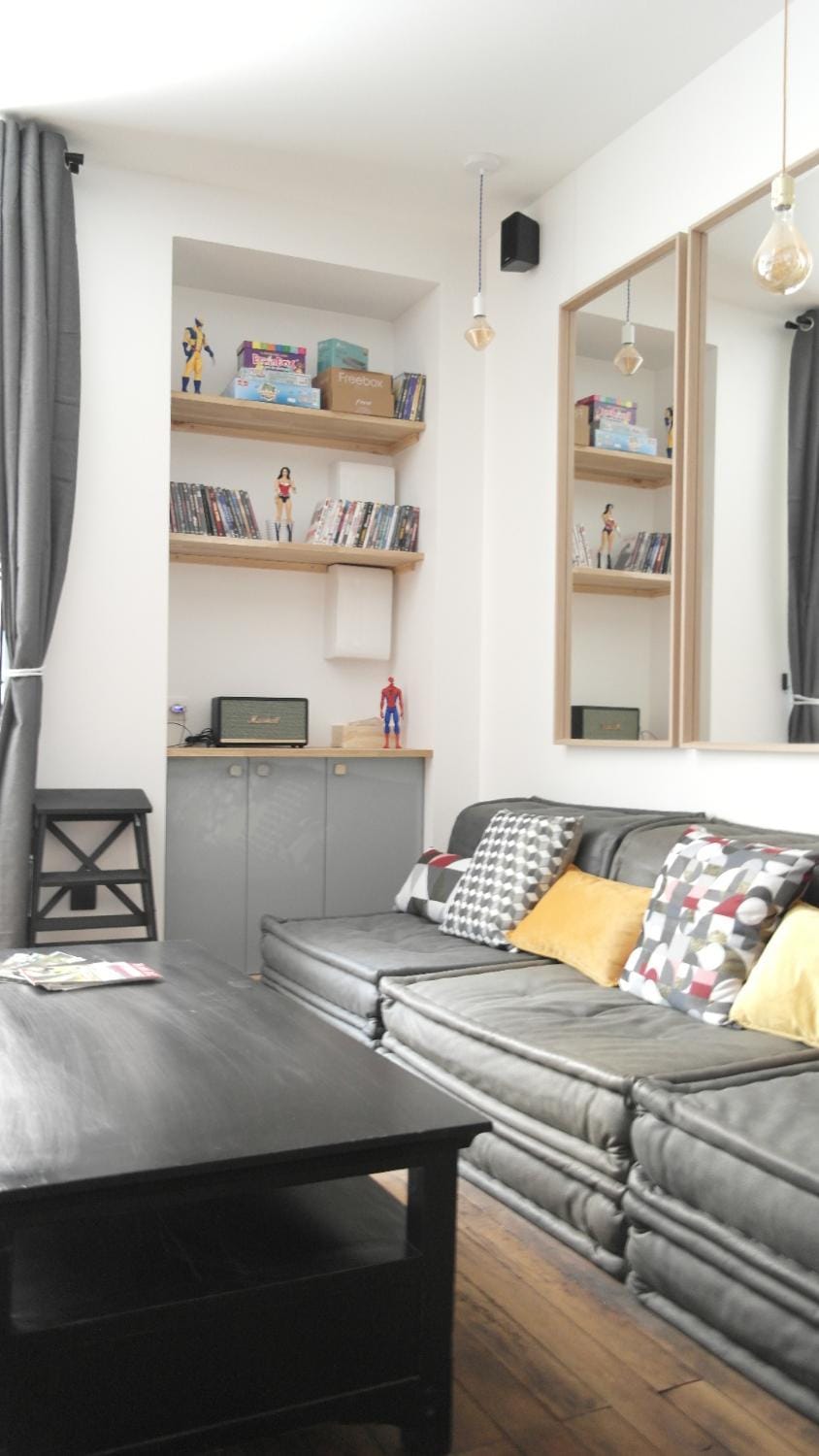 Communal lounge/ TV room, Living room