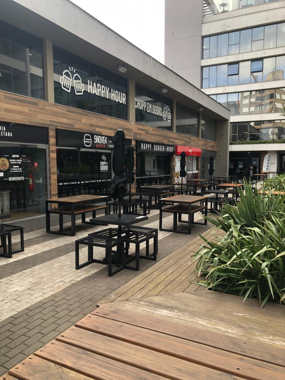 Lounge or bar, Evening entertainment