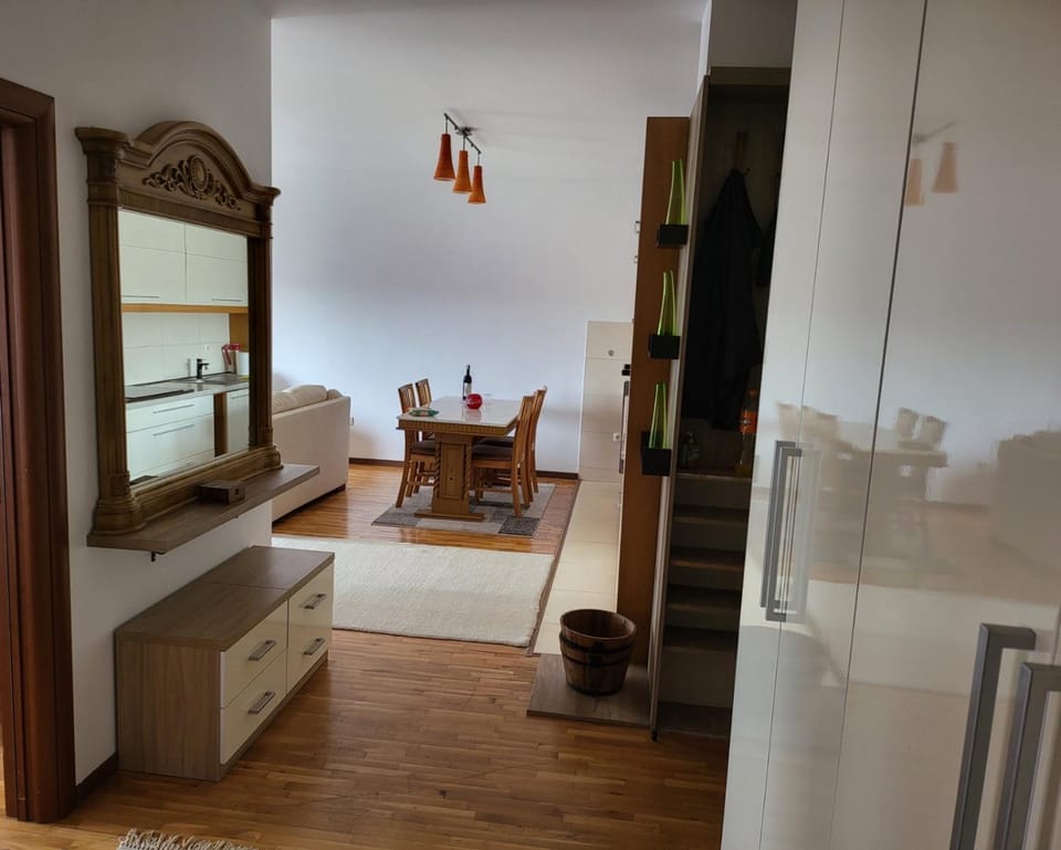 Modern Apartament - Semitronix Hotel Apartment in Serbia