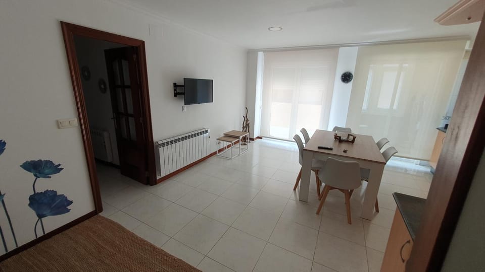 TV and multimedia, Kitchen or kitchenette, internet