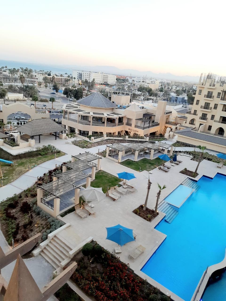 Day, Bird's eye view, City view