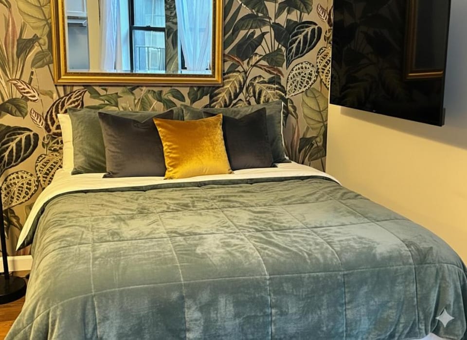 West Village Lush Green Apartment in West Village