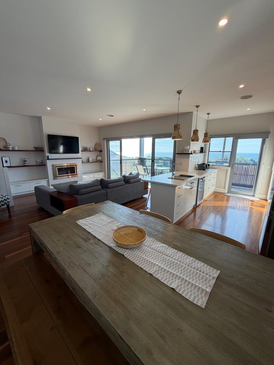 Oceans 15- Stunning Home Ocean Views close to Wineries Restaurants and Golf Course House in Portarlington