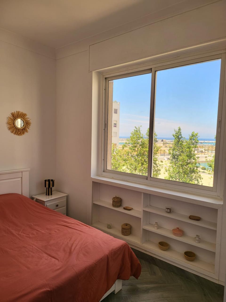 Natural landscape, Photo of the whole room, Bedroom, Sea view