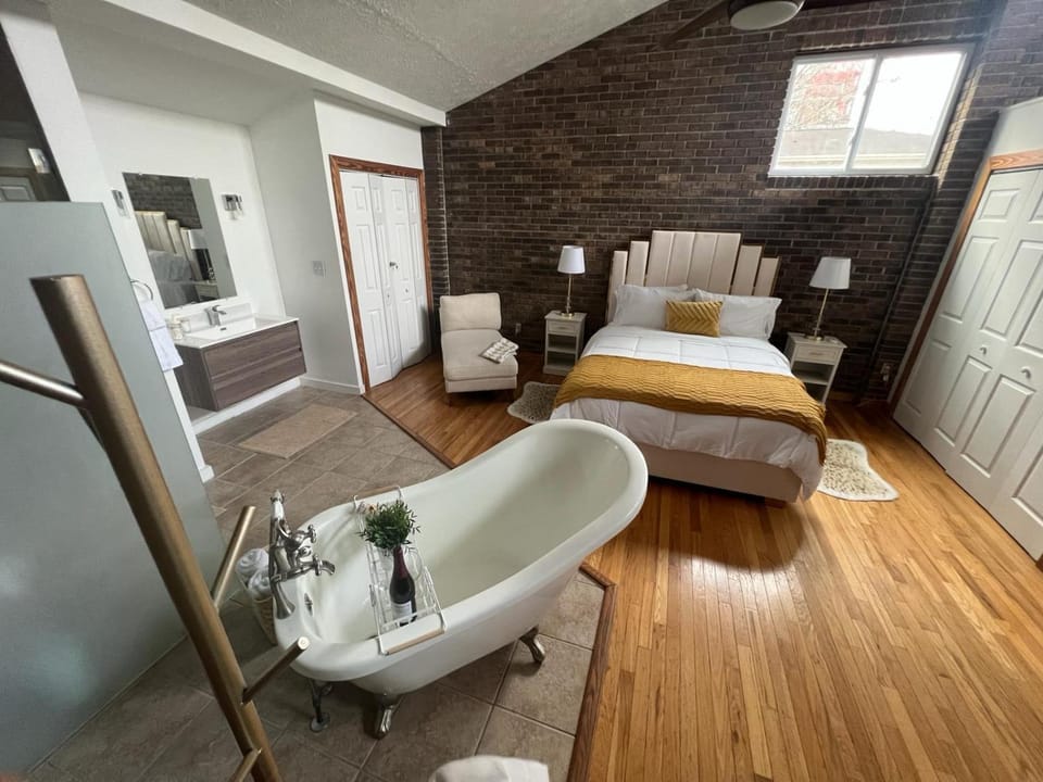 Beltline Beauty Mins to Benz Stadium, Game Room House in Atlanta