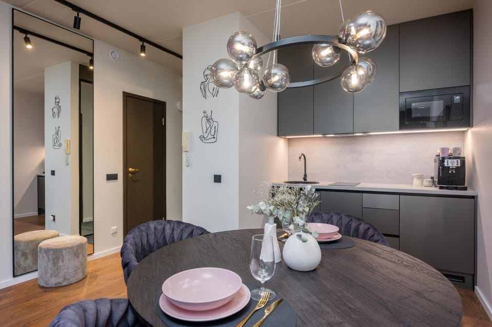 Kitchen or kitchenette, Living room