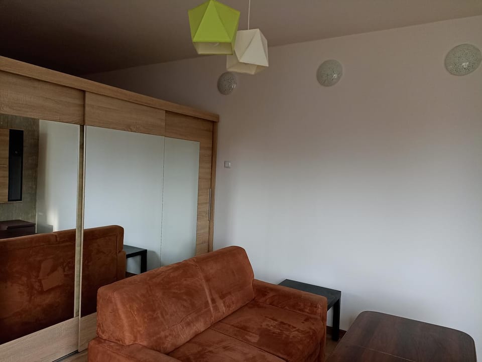 Seating area, wardrobe