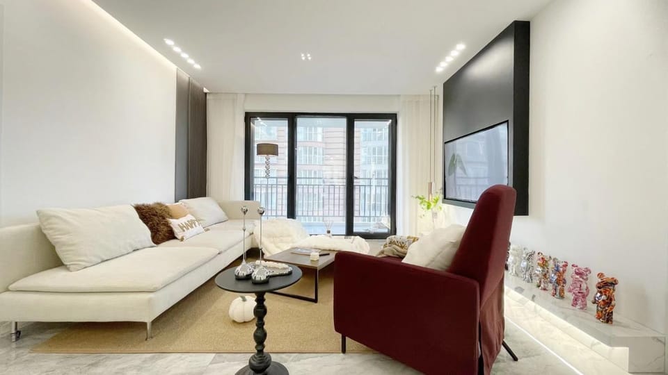 TV and multimedia, Living room, Seating area