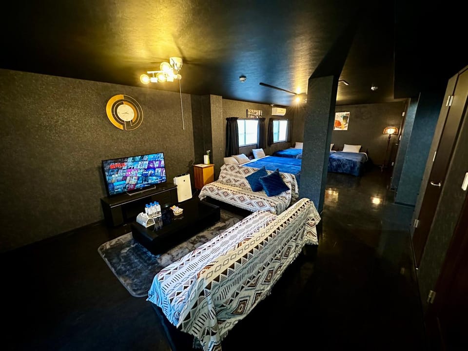 TV and multimedia, Photo of the whole room