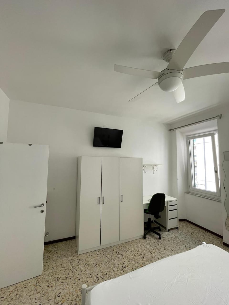 TV and multimedia, Bedroom