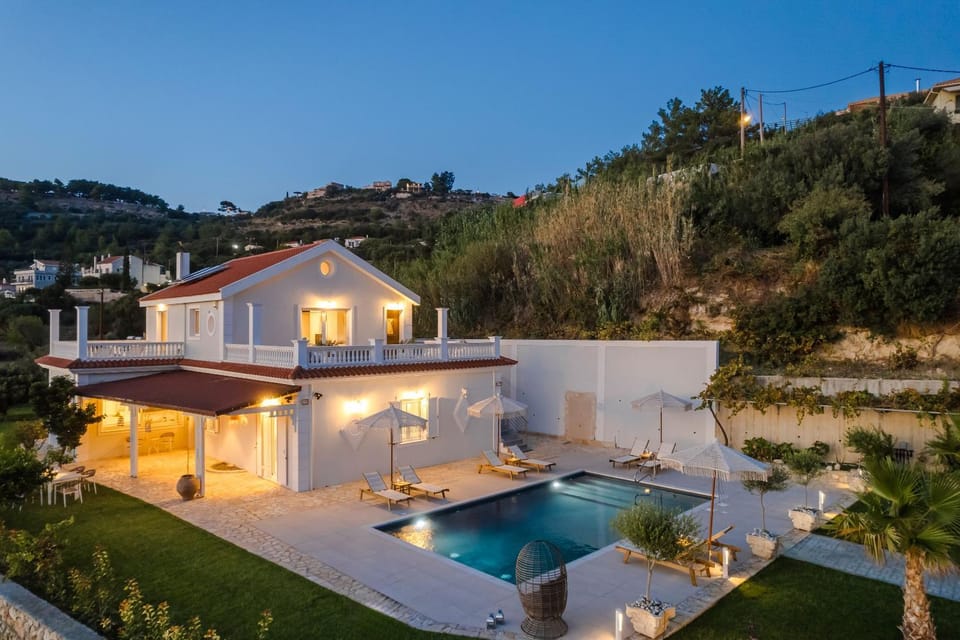 Pantheon Villa Svoronata Villa in Cephalonia
