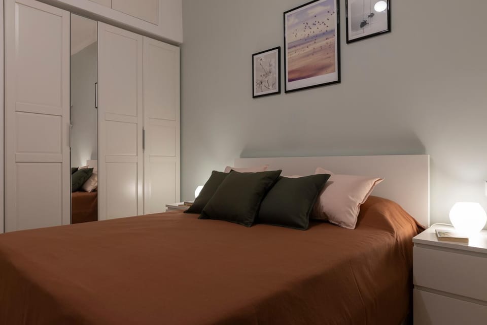 Bed, Bedroom, wardrobe