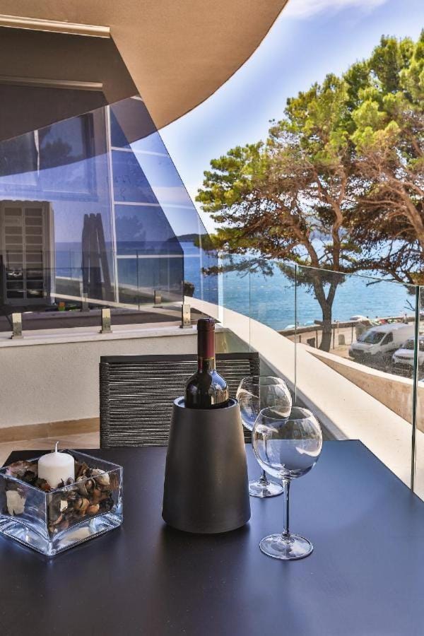 View (from property/room), Balcony/Terrace, Sea view