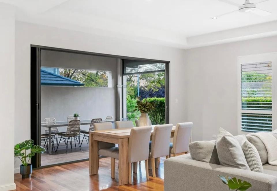 Balcony/Terrace, Dining area