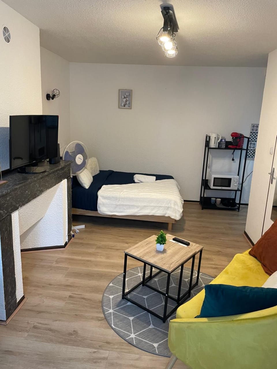 Living room, Bedroom