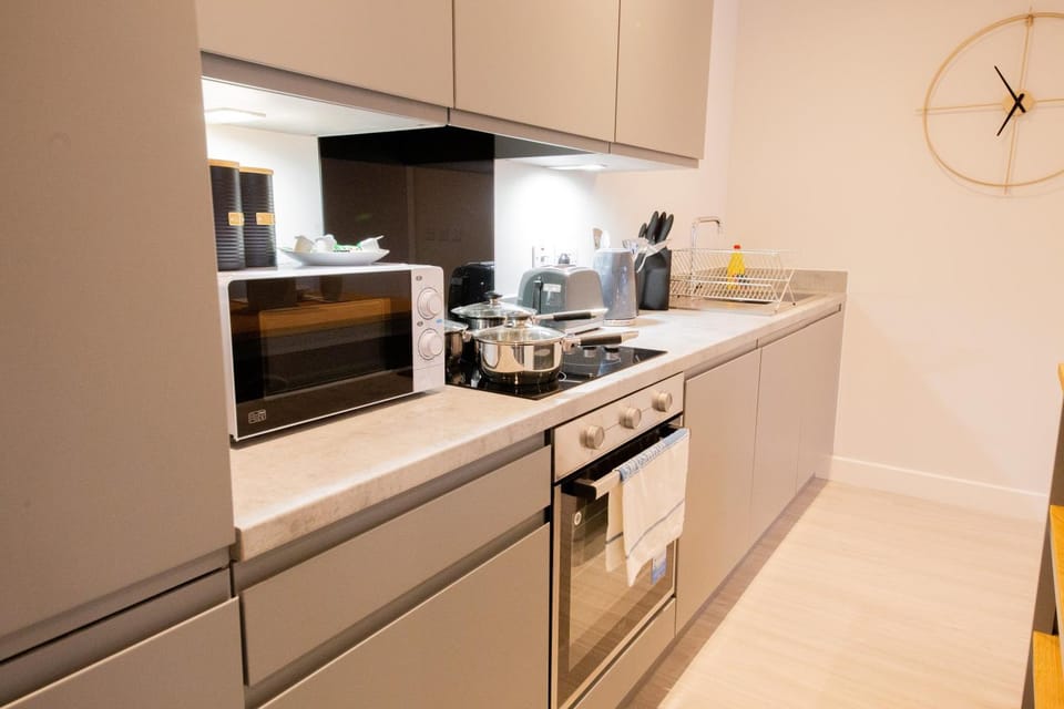 Stunning 3 Bedroom Manchester Apartment Apartment in Salford