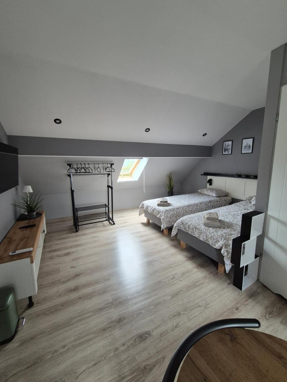 Apartament na poddaszu Apartment in Lower Silesian Voivodeship