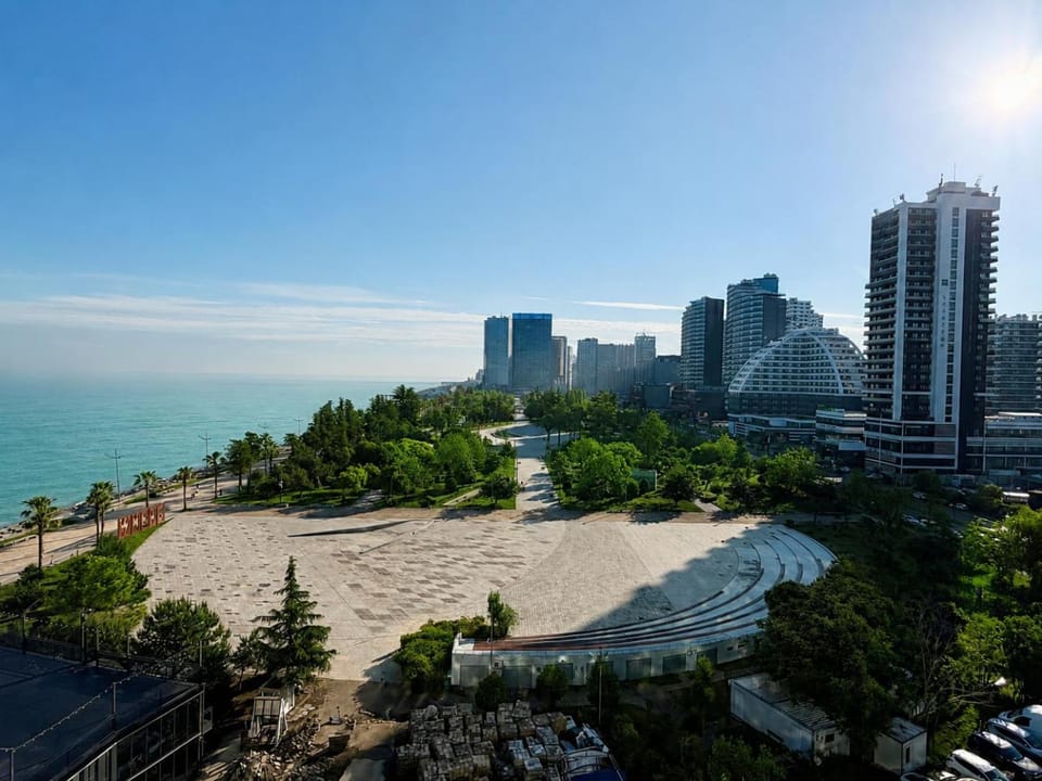 Day, Natural landscape, City view, Sea view