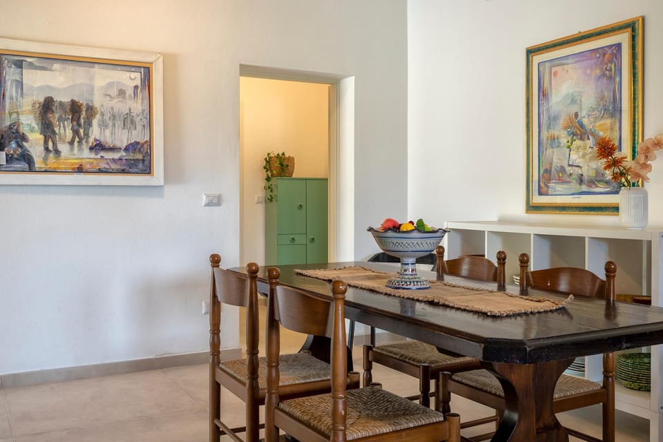 Other, Dining area