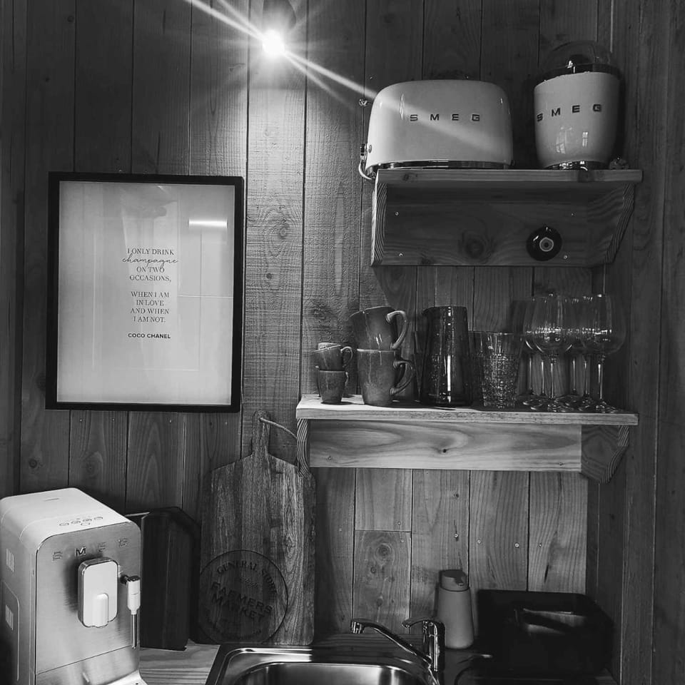Coffee/tea facilities, Kitchen or kitchenette, toaster