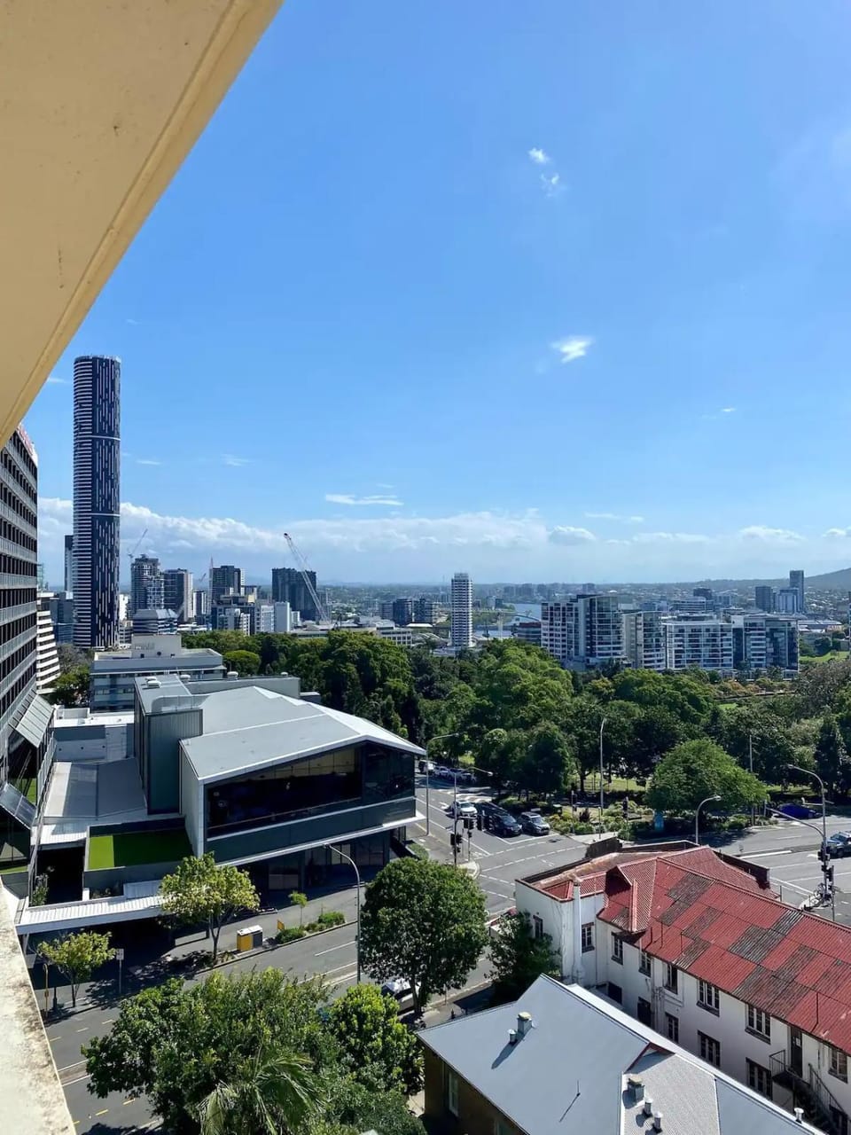 The Summit Apartments - Spacious 9th floor apartment Apartment in Brisbane City