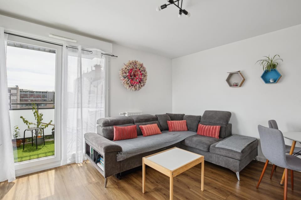 Patio, View (from property/room), Balcony/Terrace, Living room, Seating area, Dining area