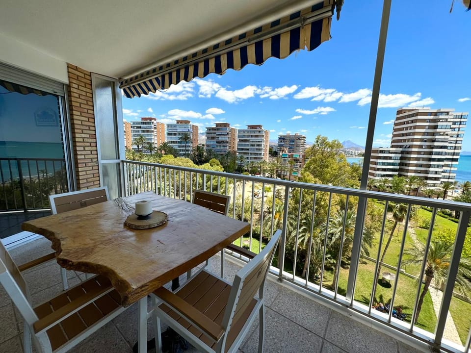 Apartamento playa Muchavista Apartment in Alacantí