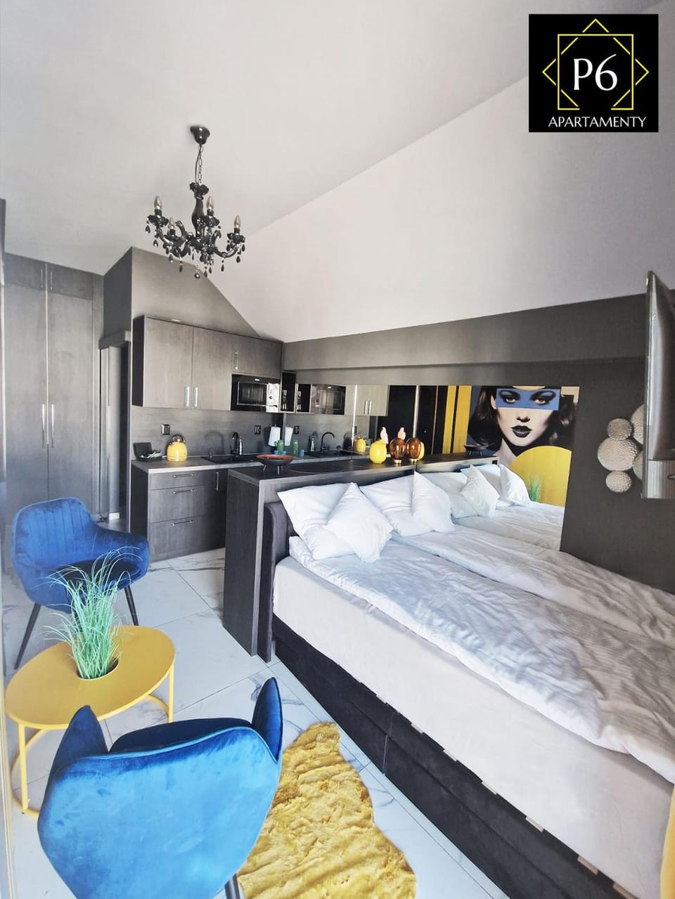 P6 Apartament Mini Light Black Apartment in Poland