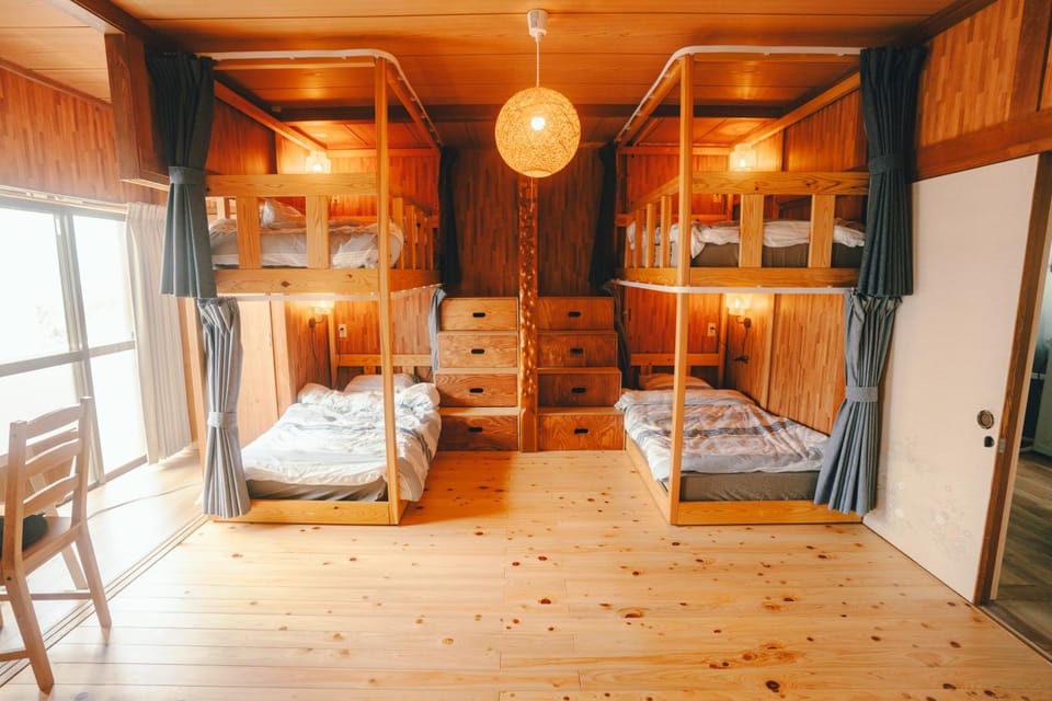 Bed, Seating area, Bedroom, bunk bed