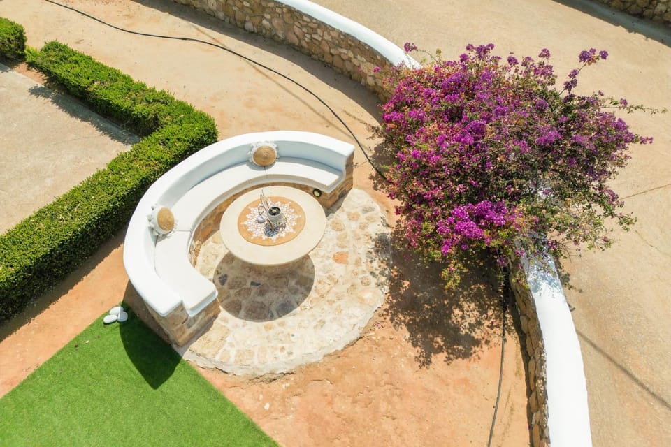 Santa Maria Village Hotel in Islands