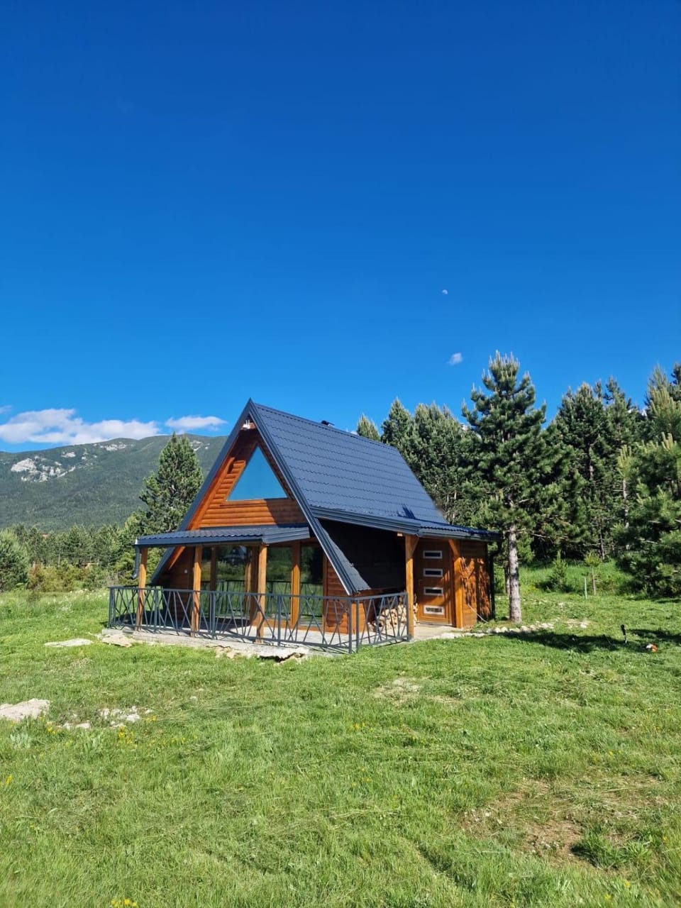 Woodside Blidinje Chalet in Federation of Bosnia and Herzegovina