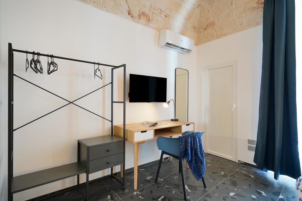TV and multimedia, Bedroom