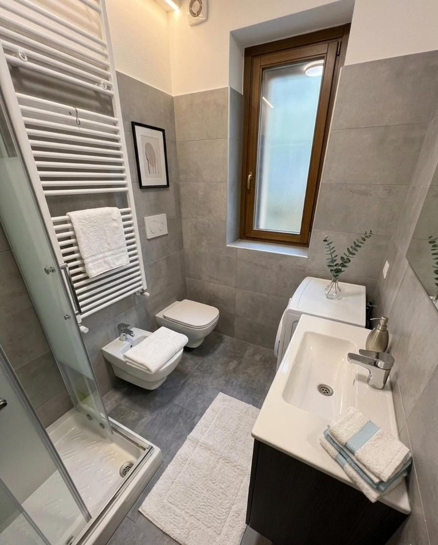 a casa di ASIA Apartment in Lombardy