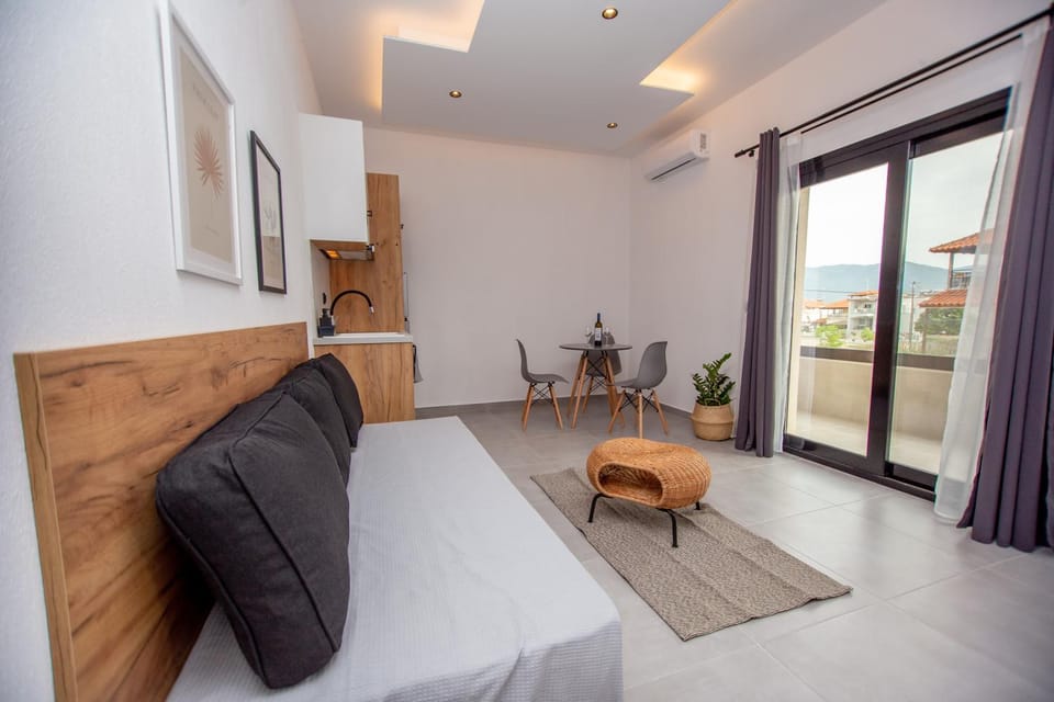 LA PLAZA luxury suites NEA VRASNA Apartment hotel in Decentralized Administration of Macedonia and Thrace