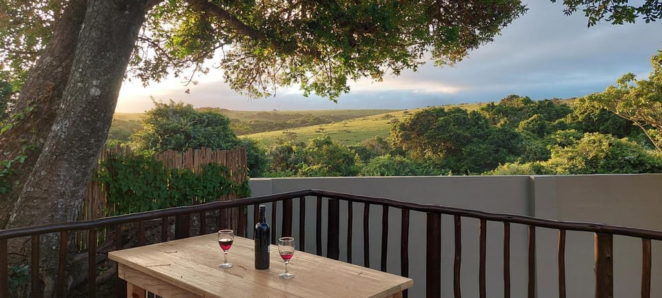 Patio, Day, Natural landscape, View (from property/room), Balcony/Terrace