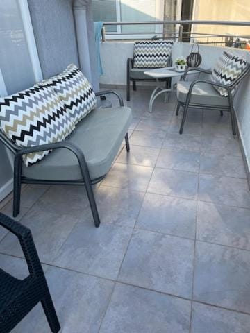 Apartment Djenovici, Norwegian Village c2s10 Apartment in Kotor Municipality