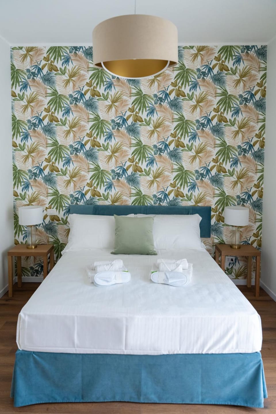 Appartamento con 2 camere e 2 bagni -San Giovanni- Apartment in Rome